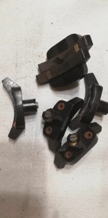 Jawa, ČZ - kontaktnice neutrálu